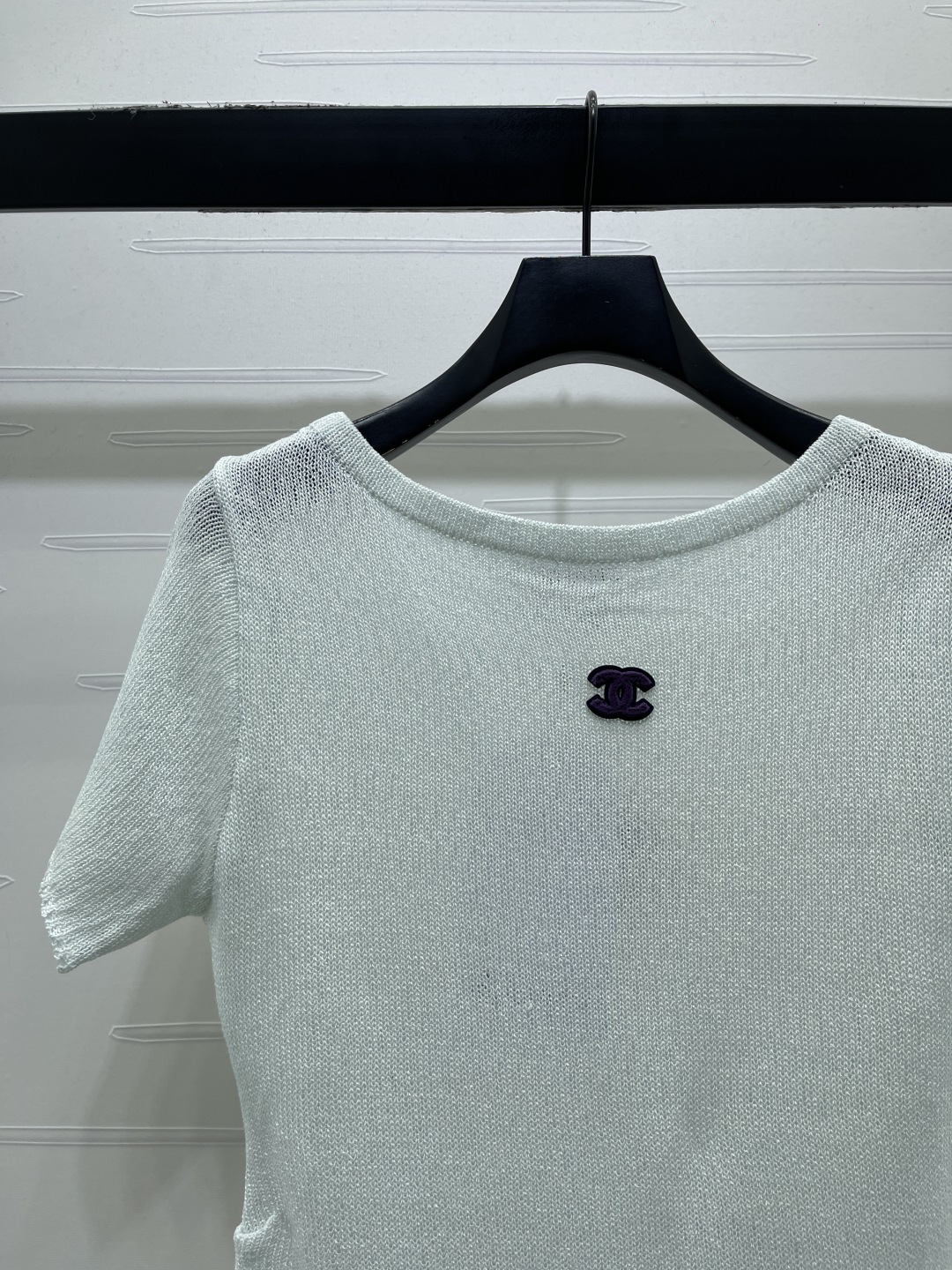 Women's short sleeves